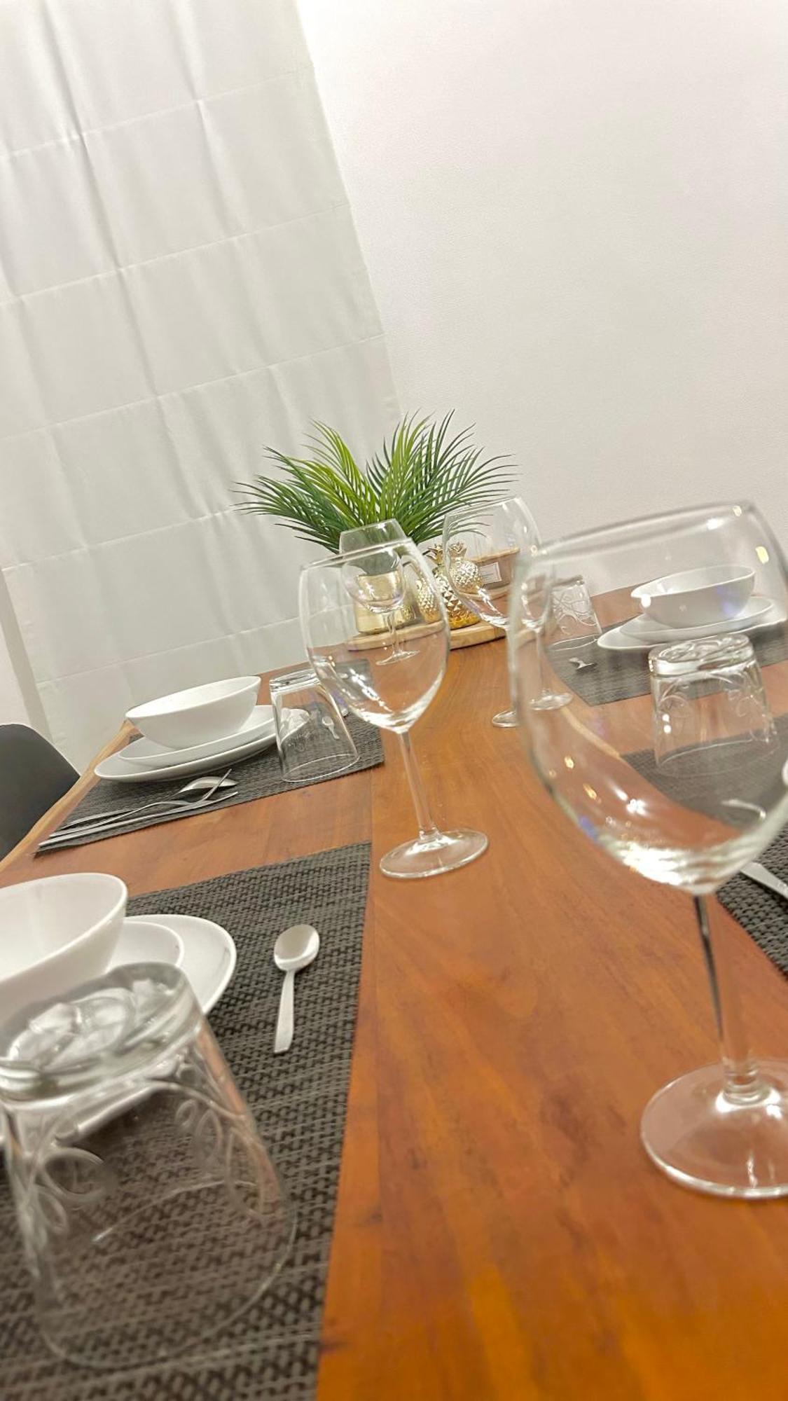 Charming Two Bedroom Flat - Nato - Brüksel Dış mekan fotoğraf